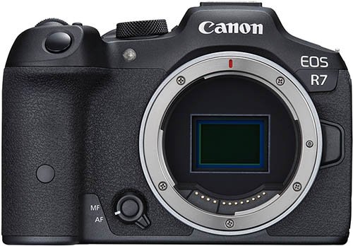 Canon R7 Front